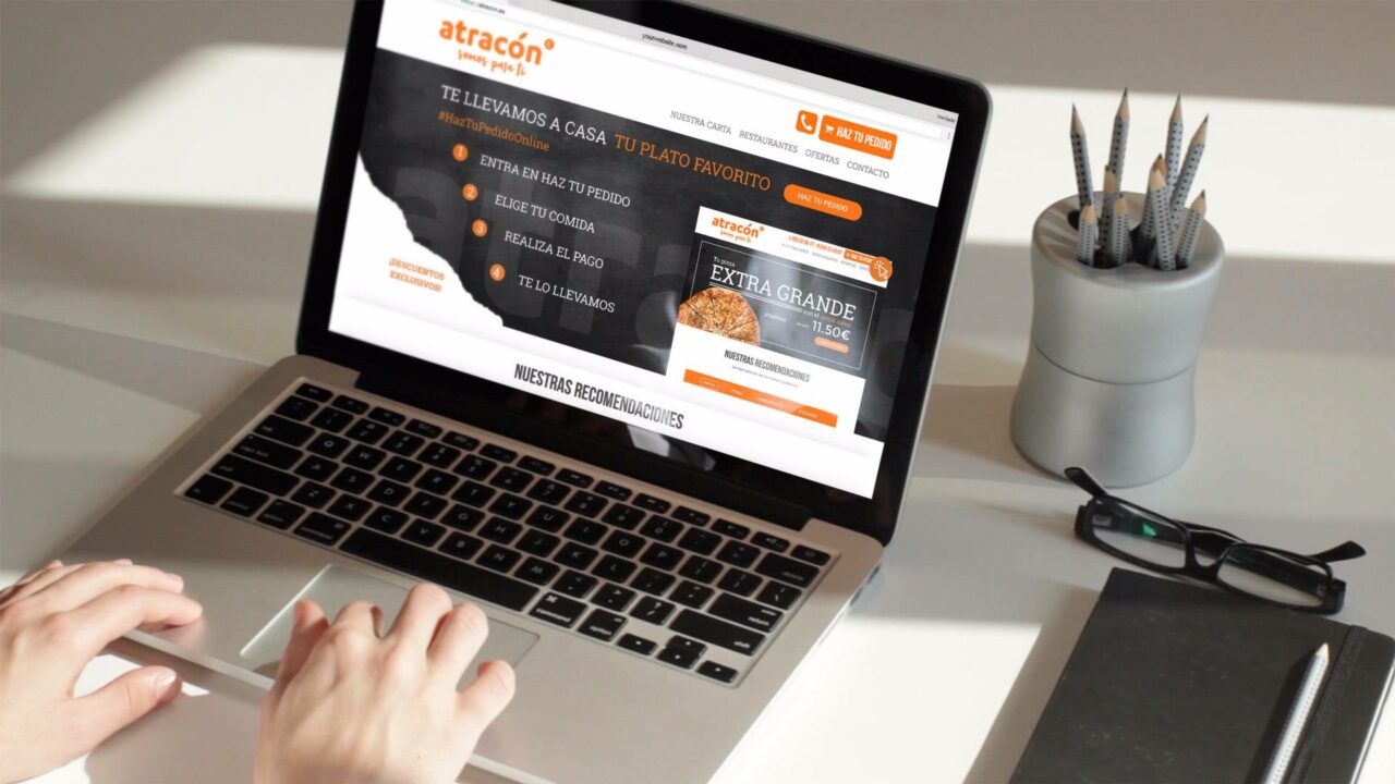 Diseño web con Pedidos Online Atracón