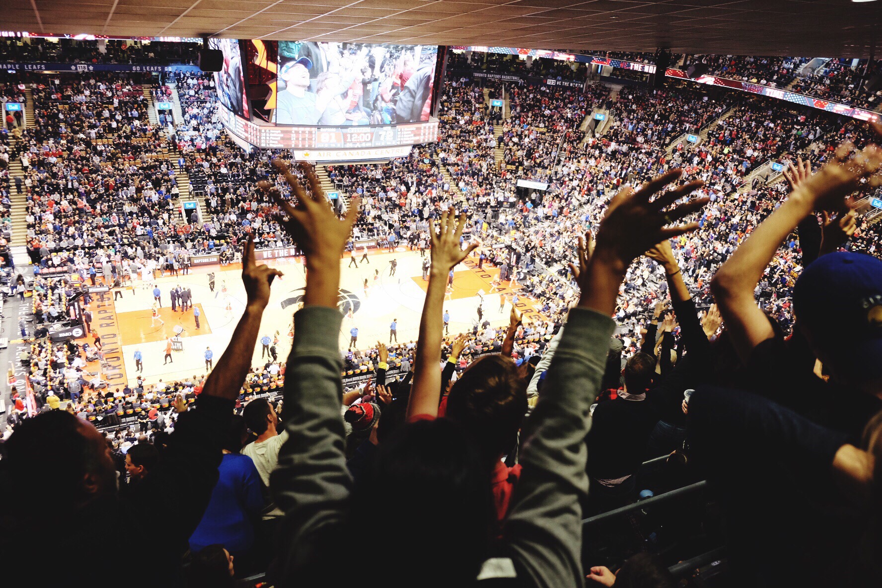 Diseño Tienda Online Ropa NBA Inussual Kicks Nba Partido Baloncesto