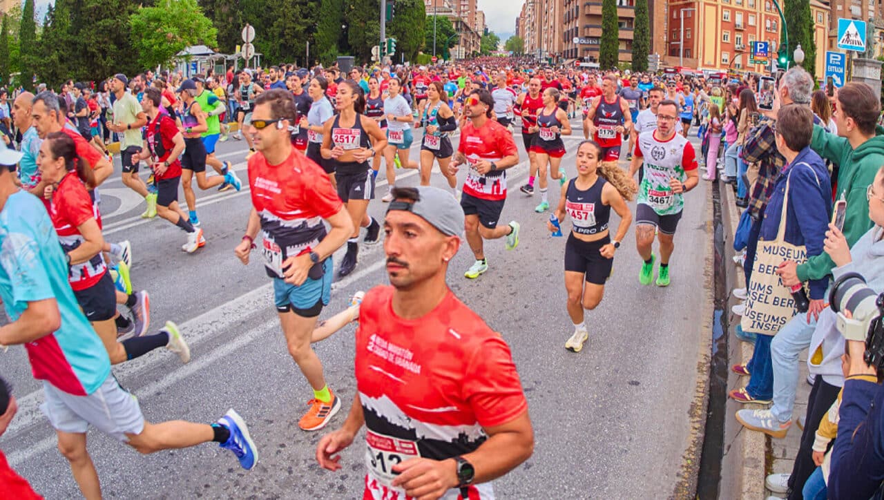 Marketing Deportivo 42 Media Maratón Ciudad De Granada Media Maraton 2026