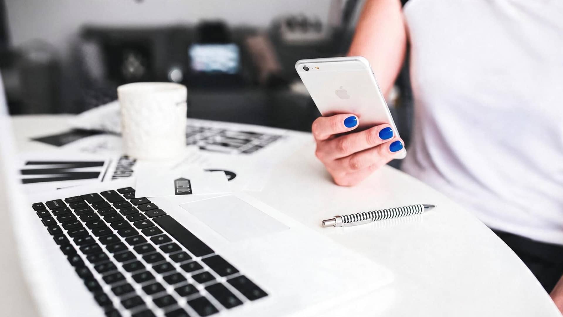 Antes de contratar una agencia de comunicación y marketing fíjate en estas 5 señales